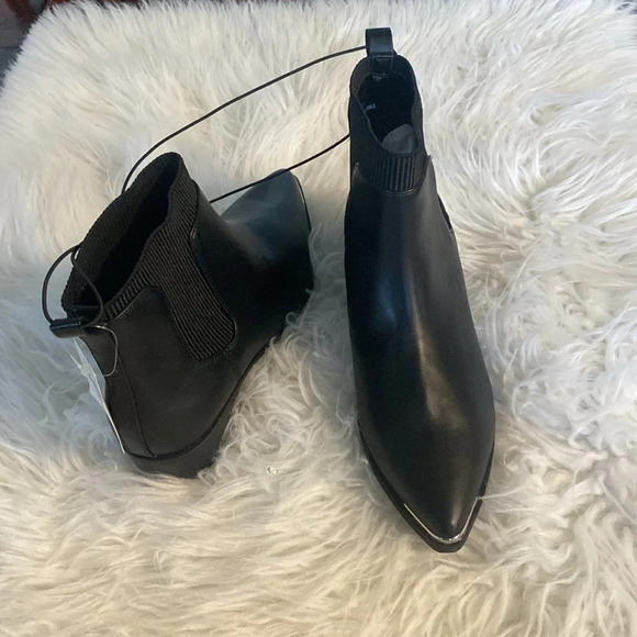 Worthington Black Western Ankle Boots For Women's 7.5M Metal Toe Caps - Picture 2 of 11